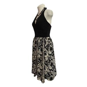London Times Fit & Flair Black Floral Halter Dress Size 6